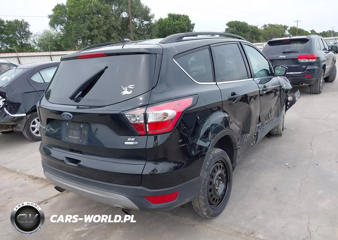 2018 Ford Escape Se VIN:1FMCU9GD7JUC75711 - 4