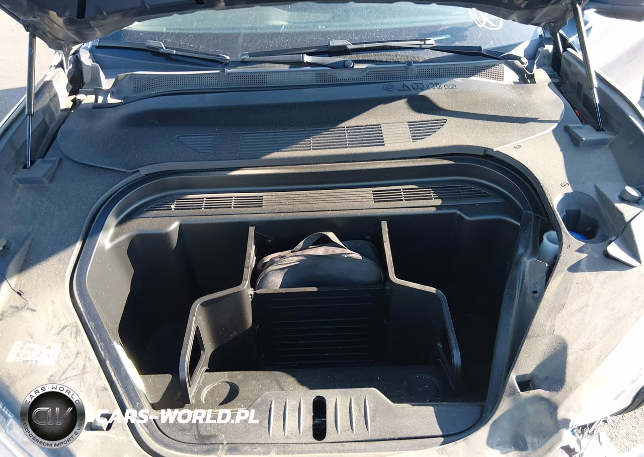 2021 Ford Mustang Mach-E Select VIN:3FMTK1SS6MMA06606 - 10