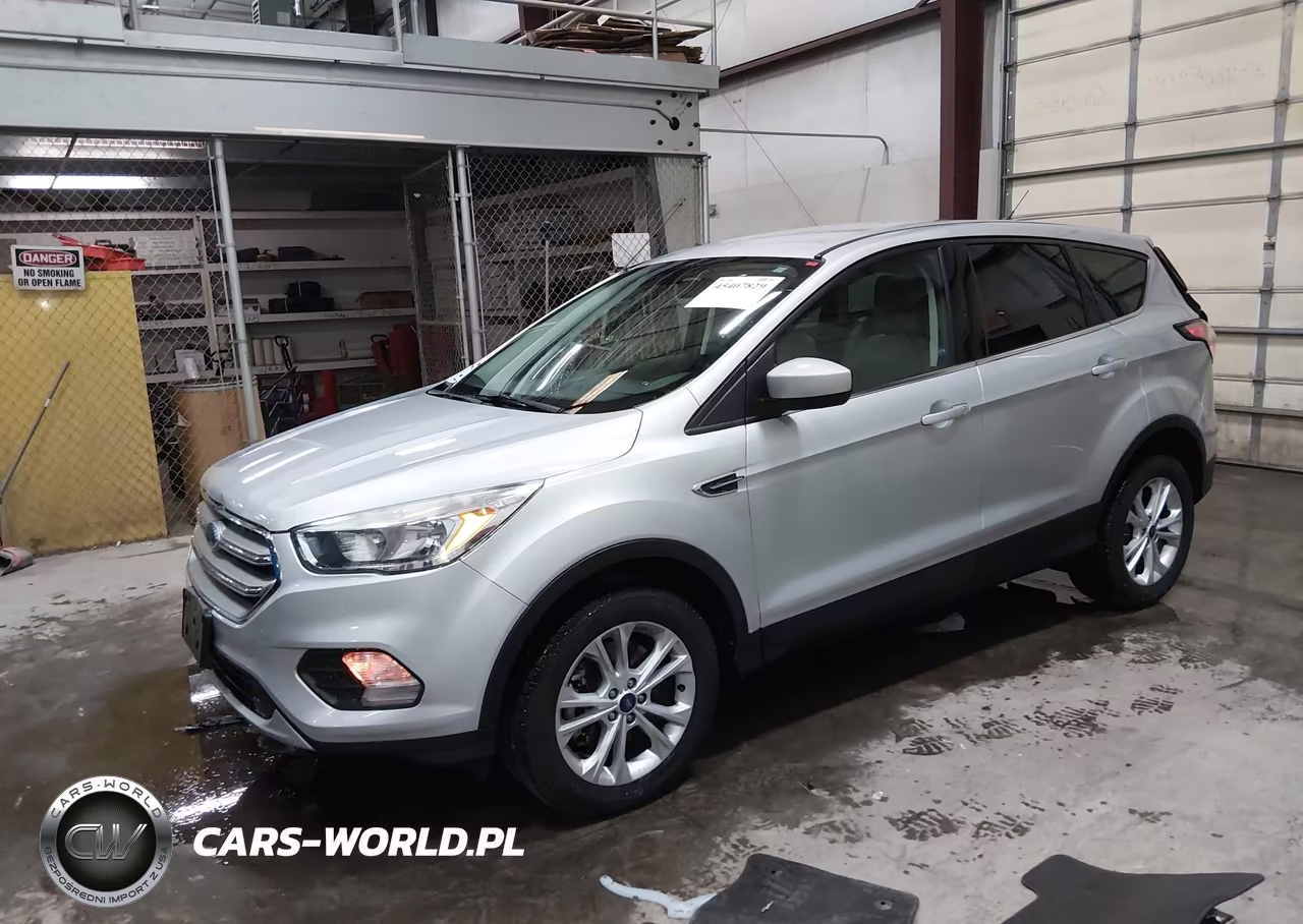 2017 Ford Escape Se VIN:1FMCU9G98HUE75194 - 2