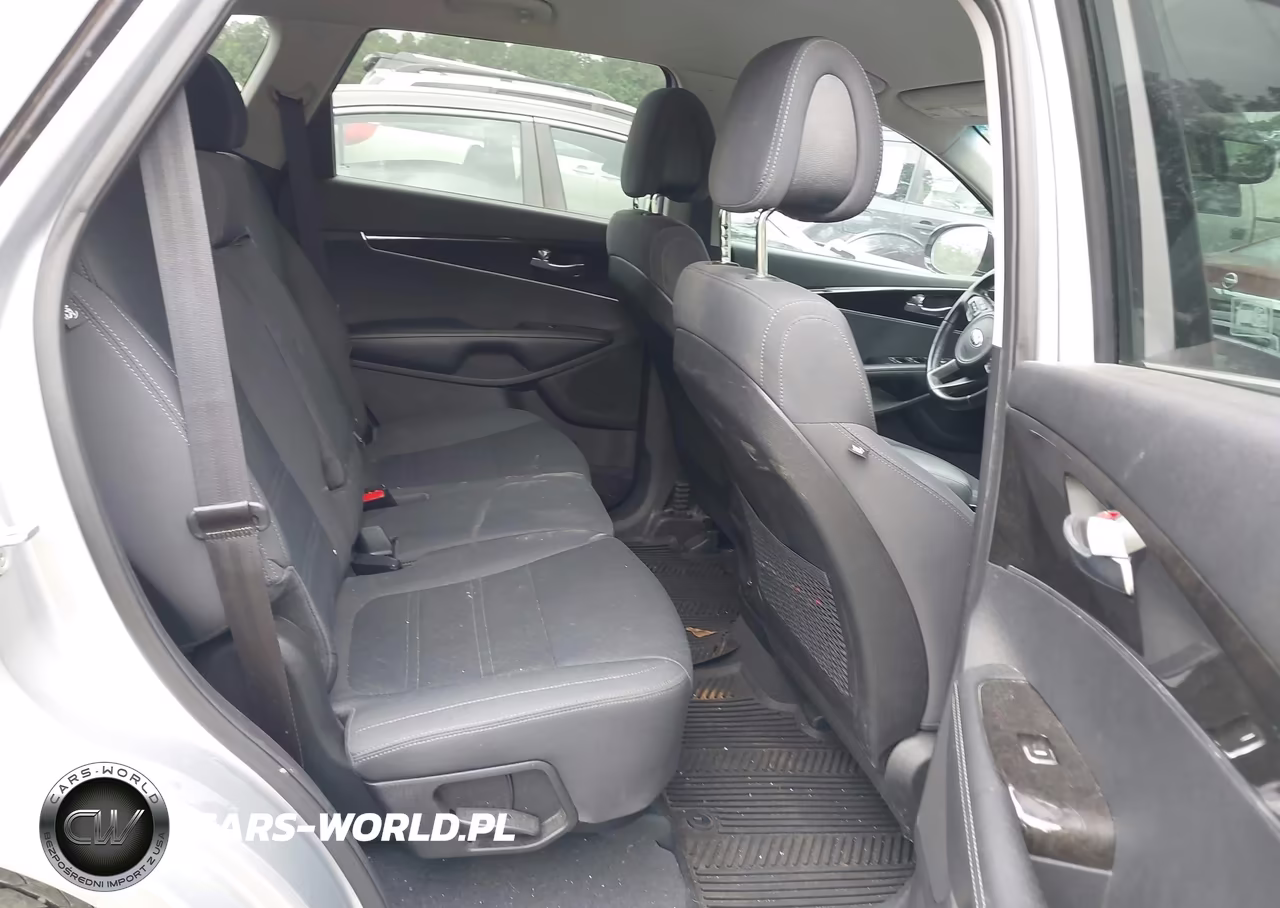 2016 Kia Sorento 2.4L Lx VIN:5XYPGDA30GG024345 - 8
