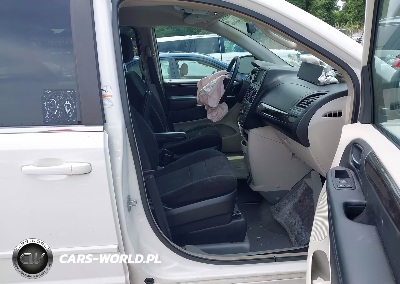 2012 Dodge Grand Caravan Crew VIN:2C4RDGDG2CR166879 - 5