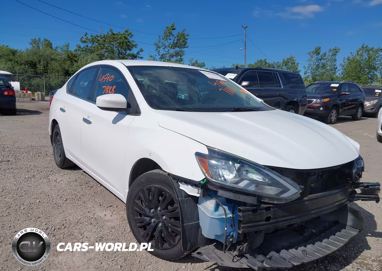 2017 Nissan Sentra S – zdjęcie 1 z 12