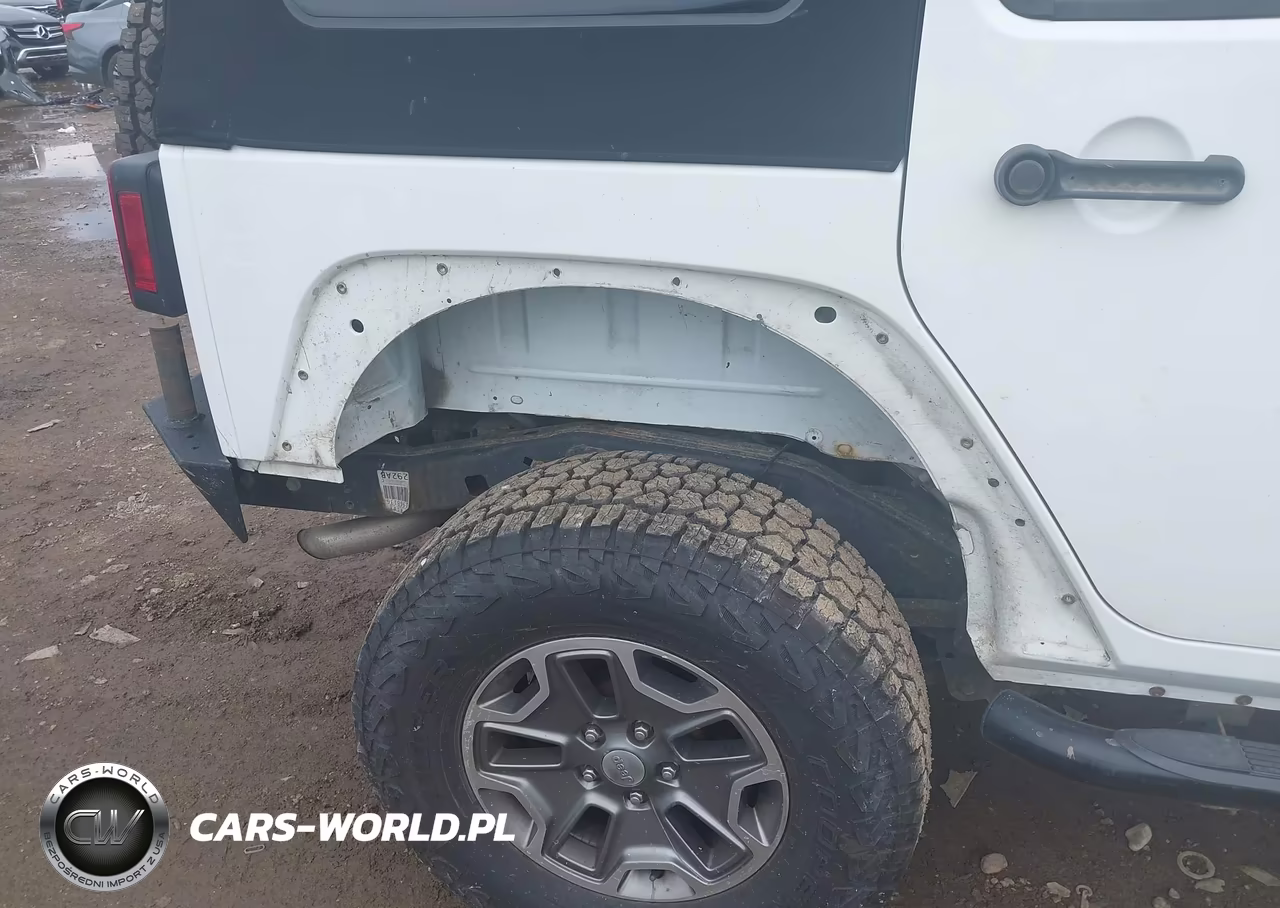 2013 Jeep Wrangler Unlimited Rubicon VIN:1C4BJWFGXDL638239 - 17