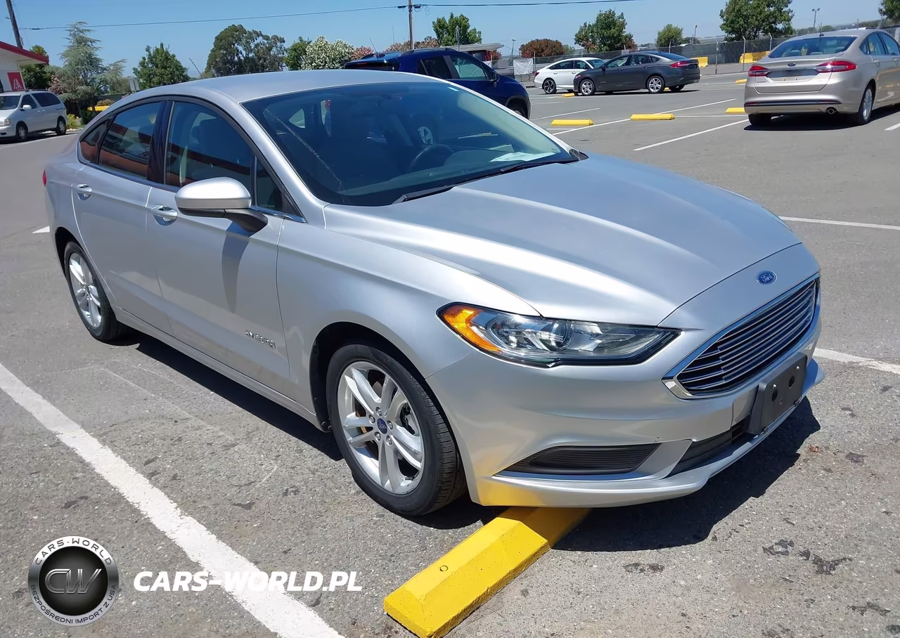 2018 Ford Fusion Hybrid S – zdjęcie 1 z 17
