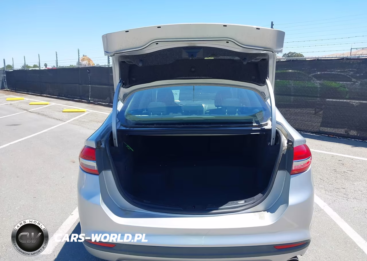 2018 Ford Fusion Hybrid S VIN:3FA6P0UU0JR243592 - 12