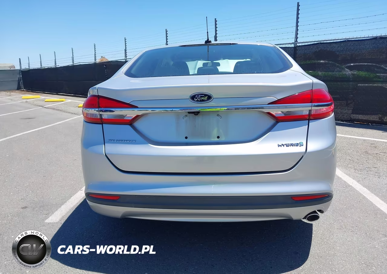 2018 Ford Fusion Hybrid S VIN:3FA6P0UU0JR243592 - 6