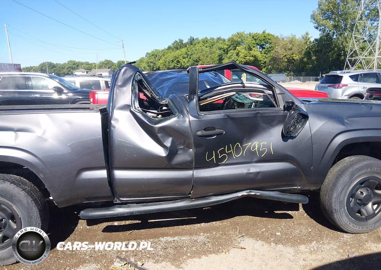 2016 Toyota Tacoma Sr VIN:5TFSX5EN7GX041720 - 13