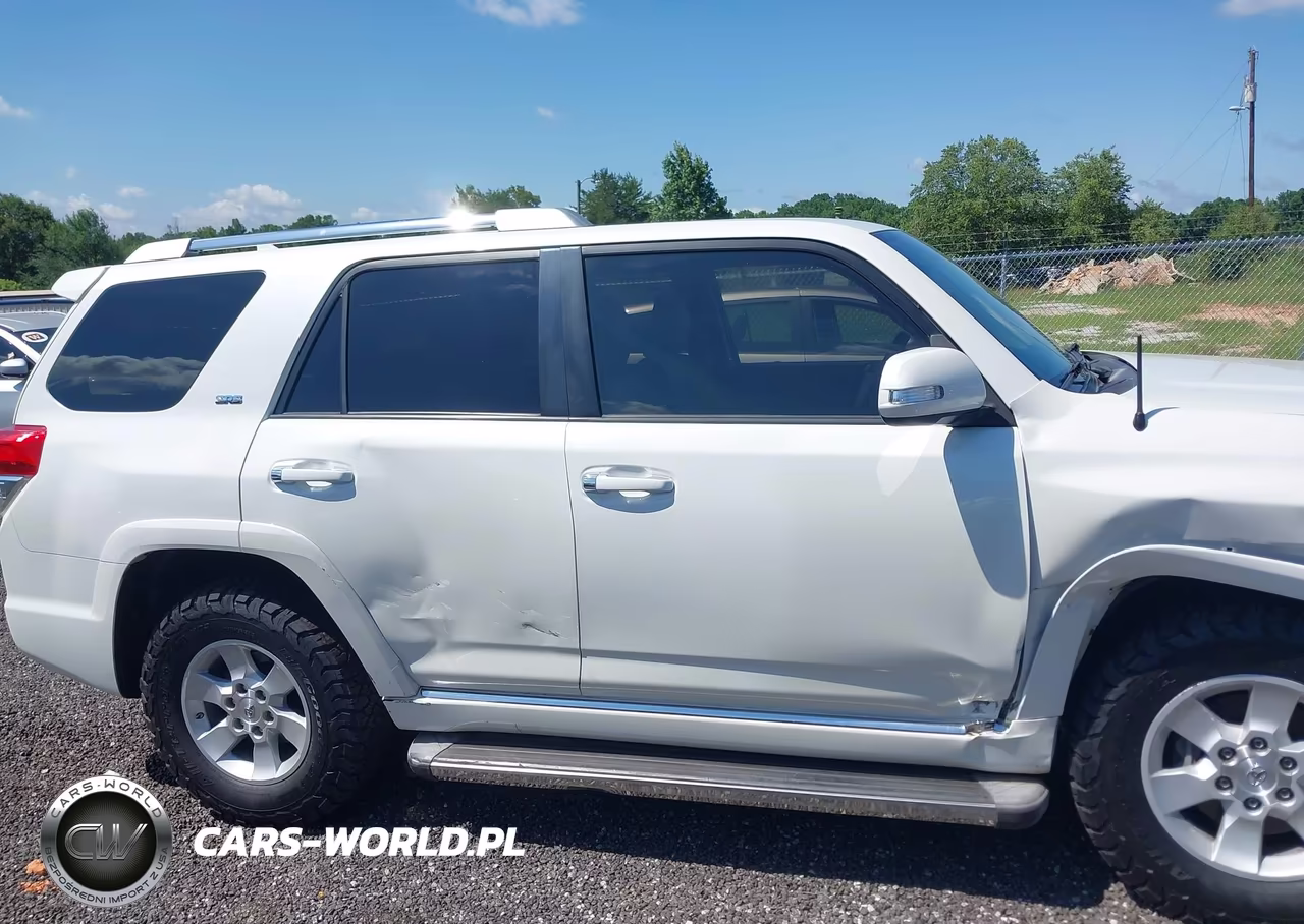 2010 Toyota 4Runner Sr5 V6 VIN:JTEZU5JR5A5009489 - 13