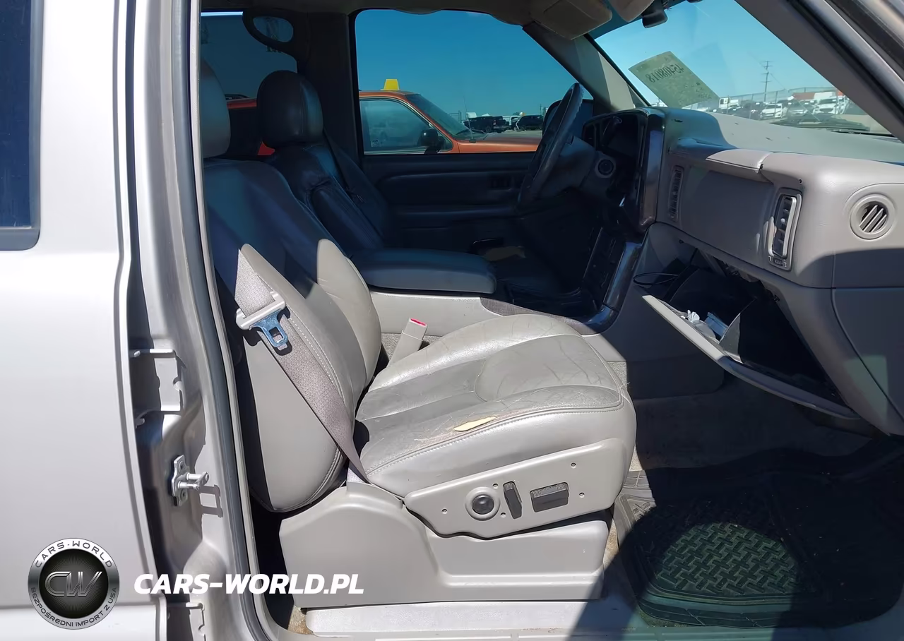 2004 GMC Yukon Denali VIN:1GKEK63U24J267727 - 5