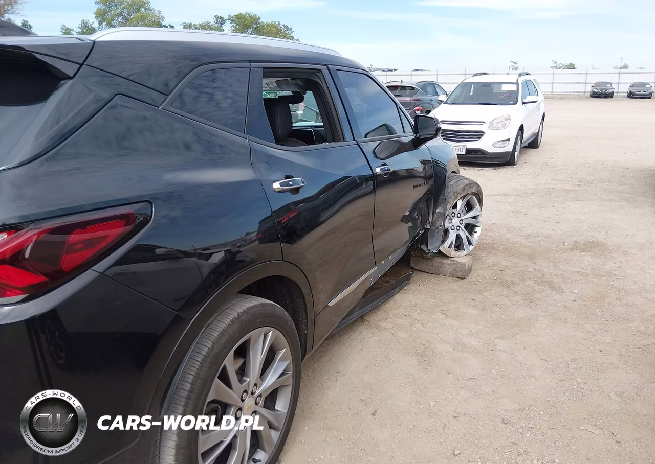 2019 Chevrolet Blazer Premier VIN:3GNKBFRS9KS598005 - 18