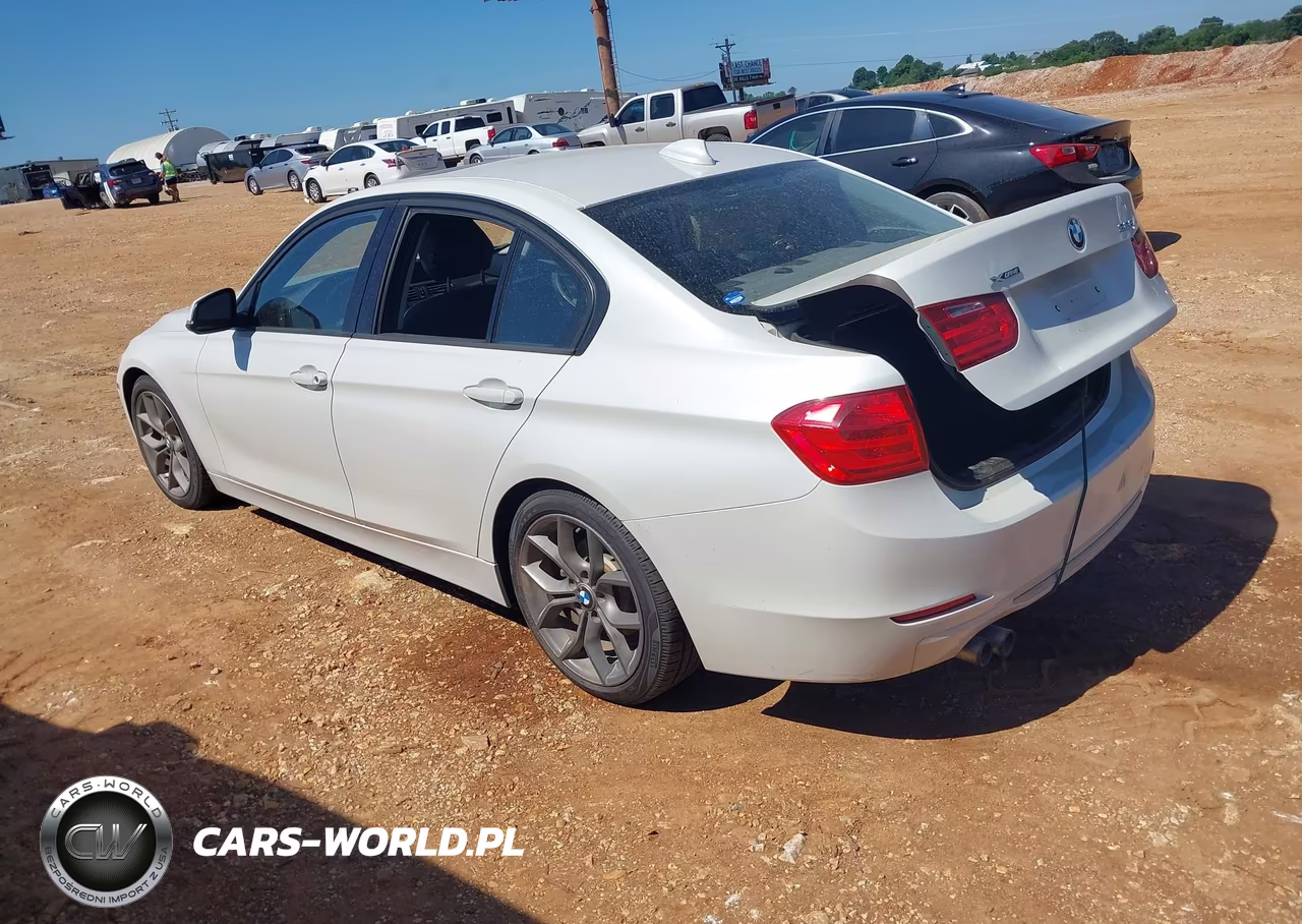 2013 BMW 328I xDrive VIN:WBA3B3C54DF532772 - 3