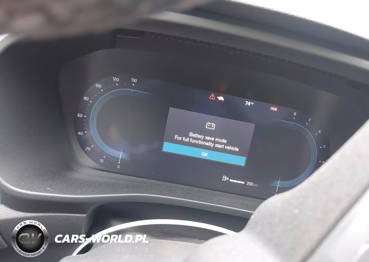 2025 Volvo Xc40 B5 Plus Dark Theme VIN:YV4L12UCXS2517336 - 15