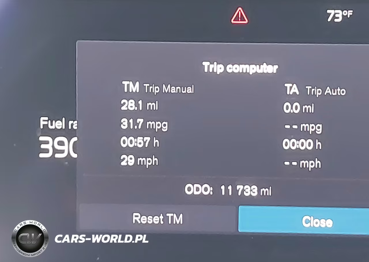 2025 Volvo Xc40 B5 Plus Dark Theme VIN:YV4L12UCXS2517336 - 7