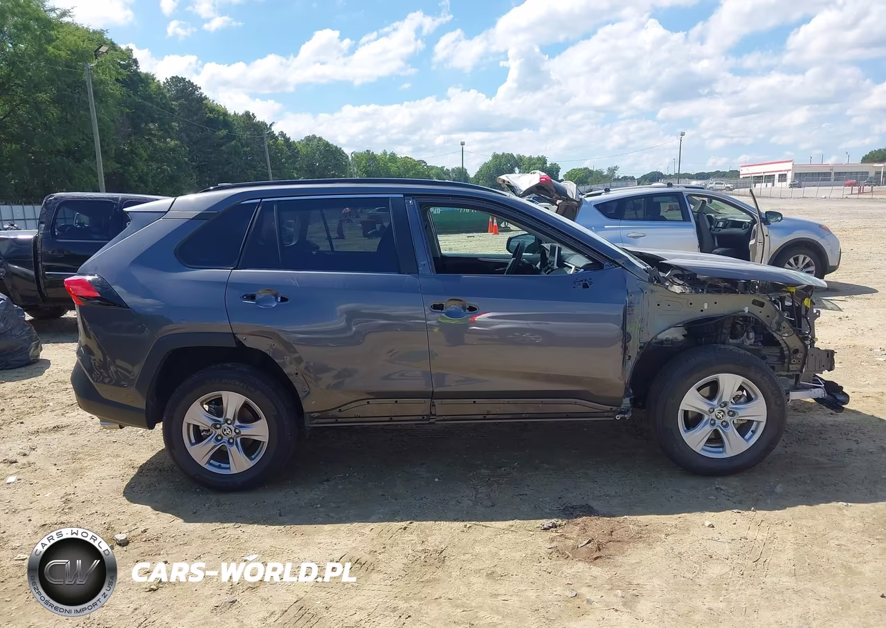 2023 Toyota Rav4 Xle VIN:2T3W1RFV9PW255590 - 14