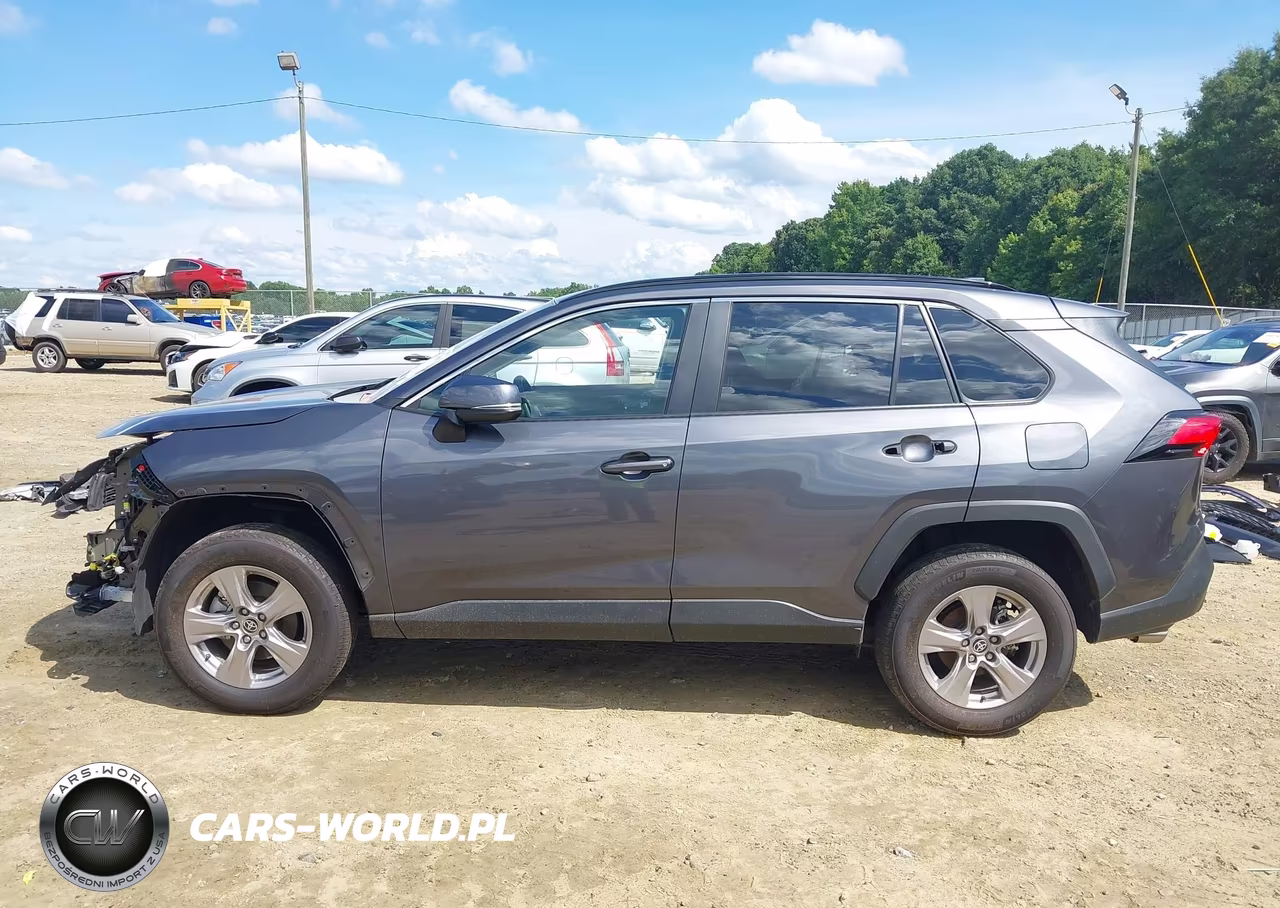 2023 Toyota Rav4 Xle VIN:2T3W1RFV9PW255590 - 15