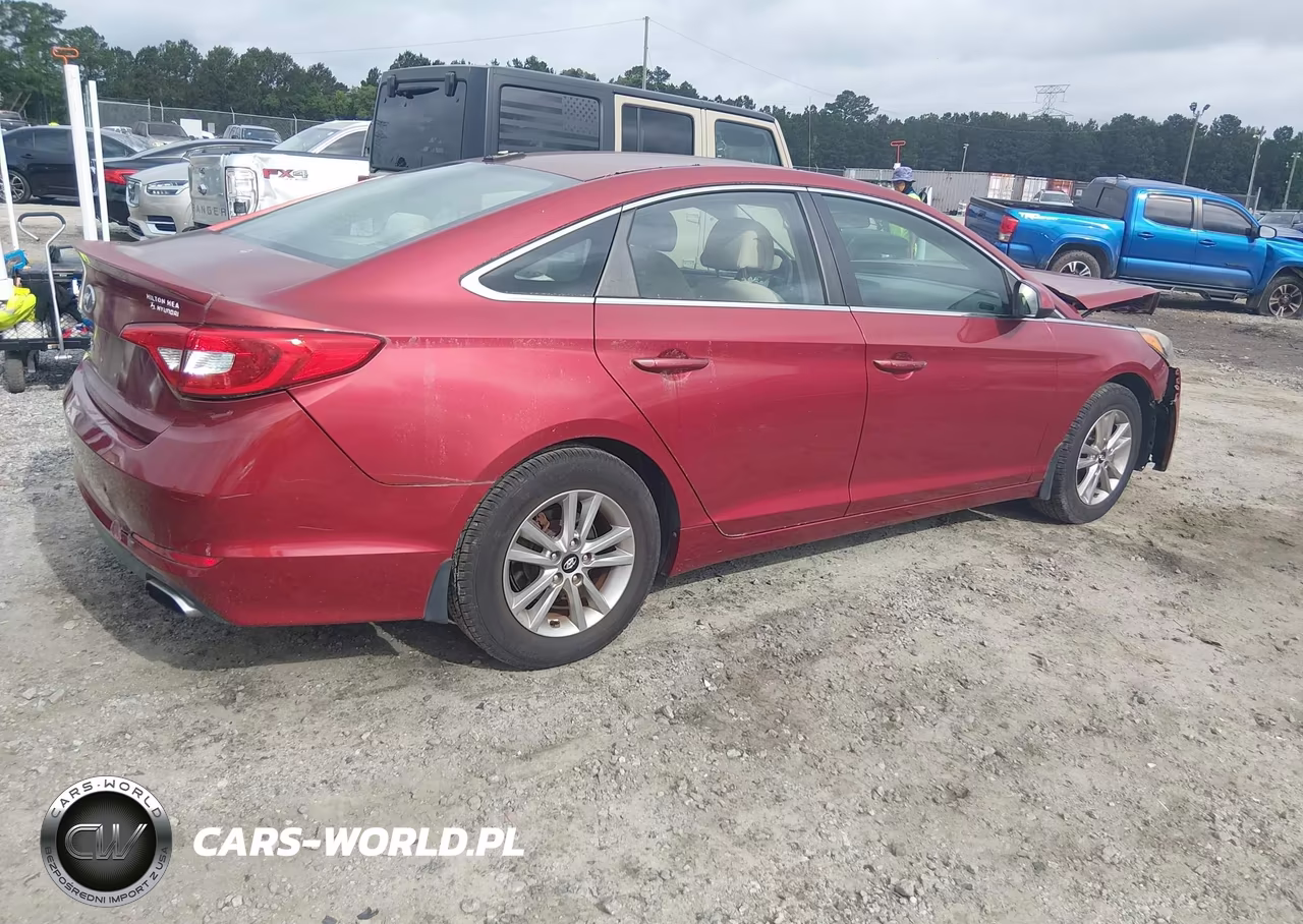 2015 Hyundai Sonata Se VIN:5NPE24AF7FH259025 - 4