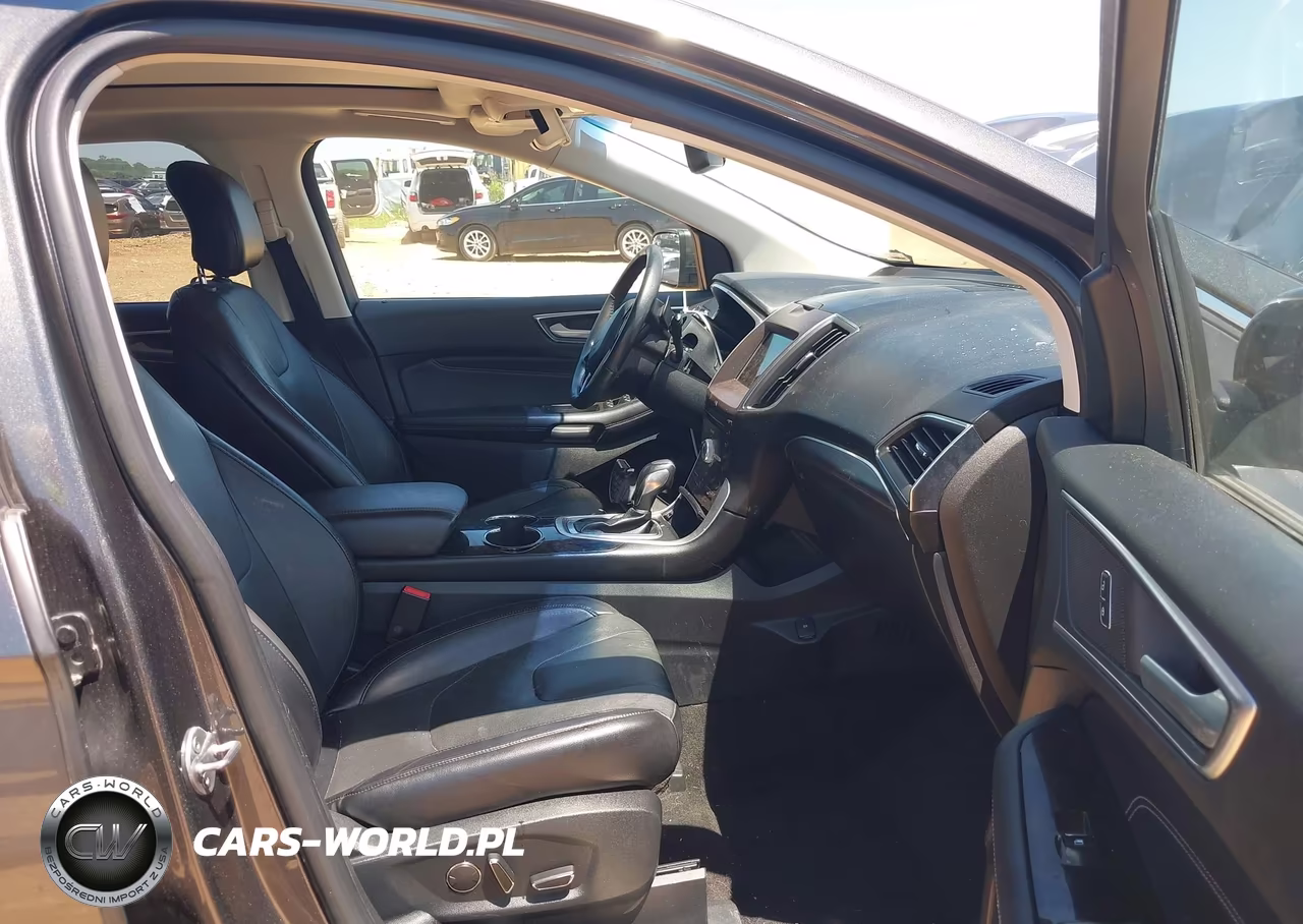2018 Ford Edge Titanium VIN:2FMPK4K89JBC02592 - 5