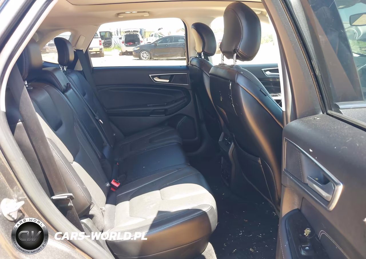 2018 Ford Edge Titanium VIN:2FMPK4K89JBC02592 - 8