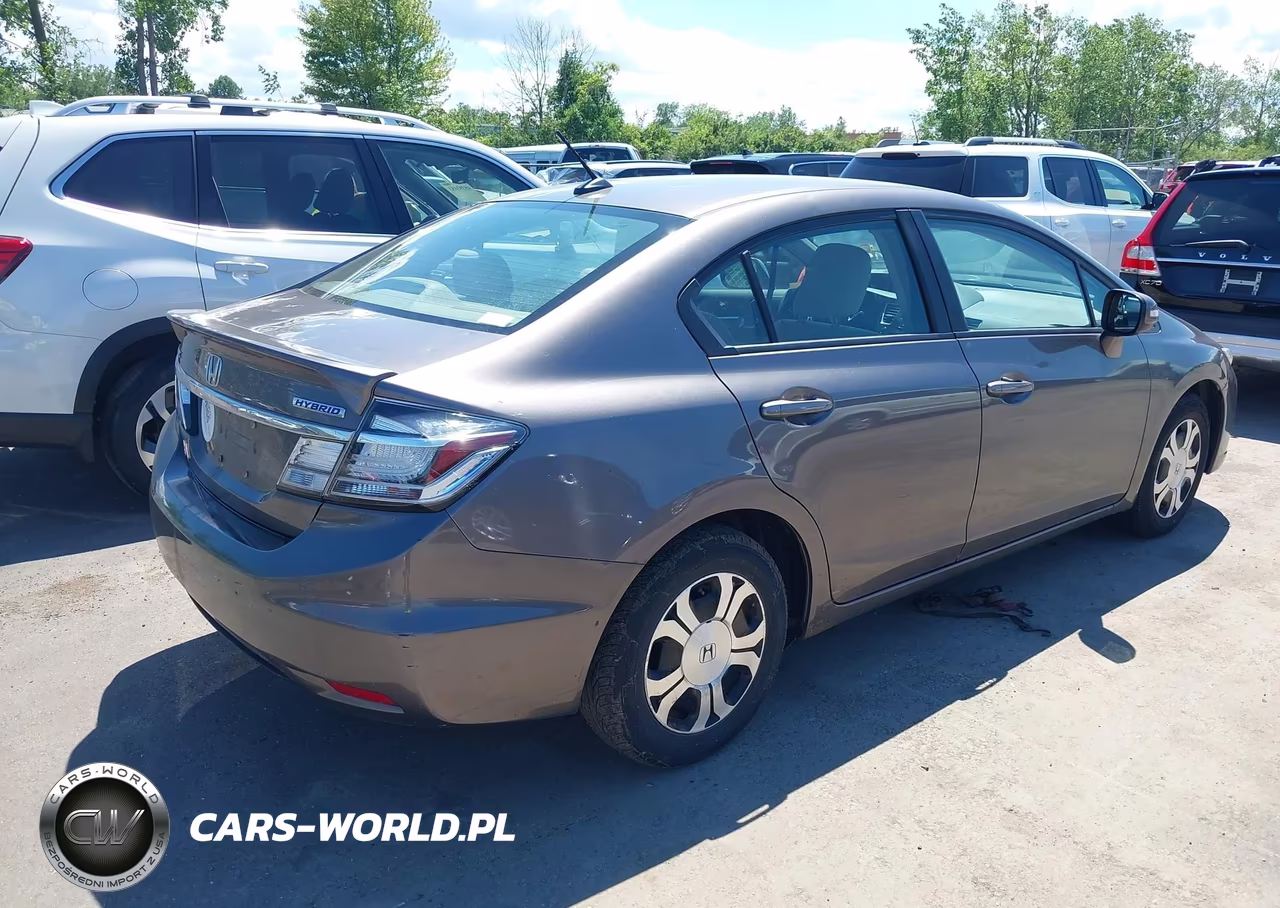 2013 Honda Civic Hybrid VIN:19XFB4F27DE002104 - 4