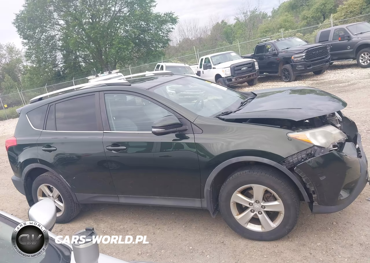 2013 Toyota Rav4 Xle VIN:2T3RFREV4DW081830 - 13