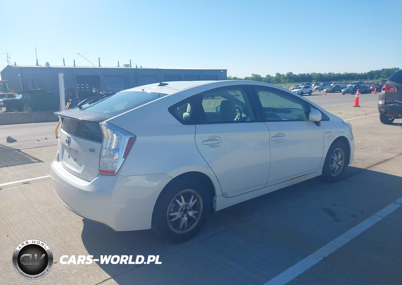 2010 Toyota Prius Ii VIN:JTDKN3DUXA0243678 - 4