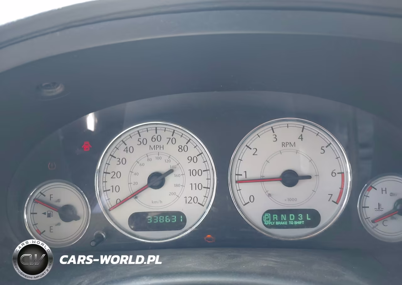 2007 Chrysler Town & Country Limited VIN:2A4GP64L37R210295 - 7