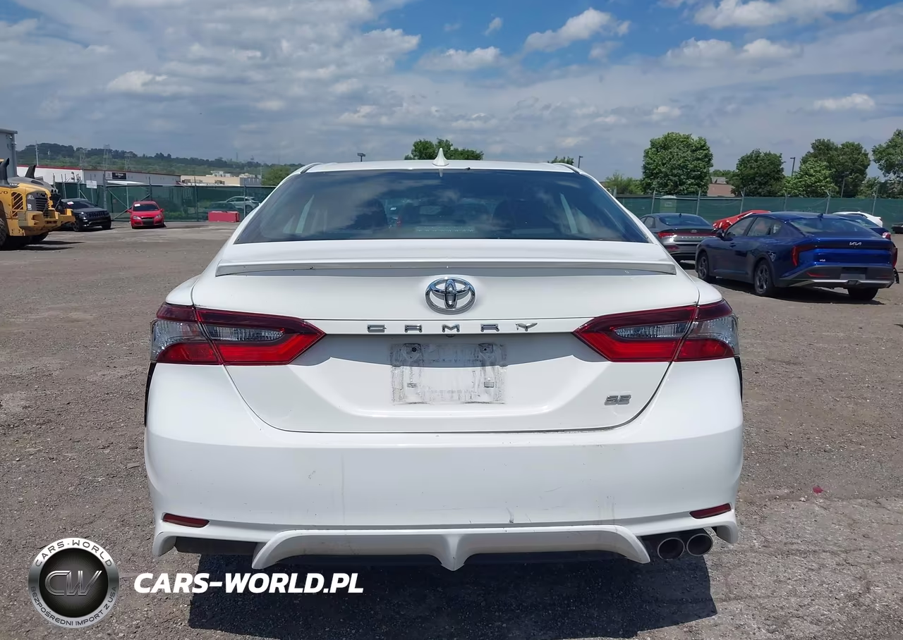 2021 Toyota Camry Se VIN:4T1G11AK2MU438191 - 16