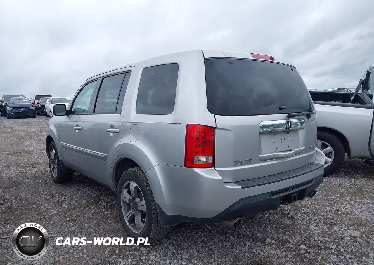 2015 Honda Pilot Se VIN:5FNYF3H35FB010258 - 3
