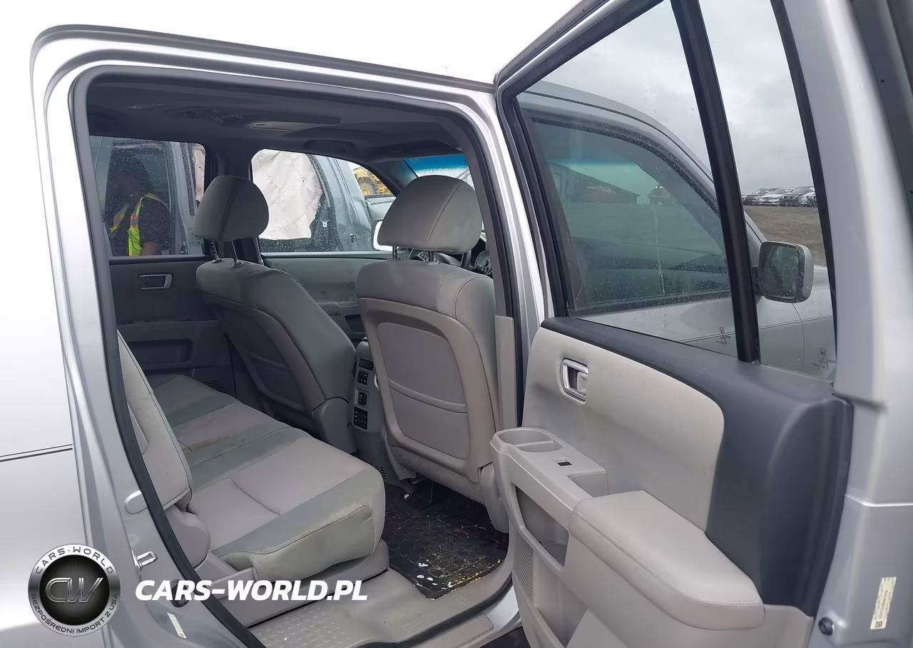 2015 Honda Pilot Se VIN:5FNYF3H35FB010258 - 8