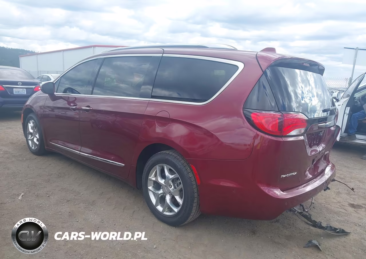 2018 CHRYSLER PACIFICA LIMITED VIN:2C4RC1GG1JR276055 - 3