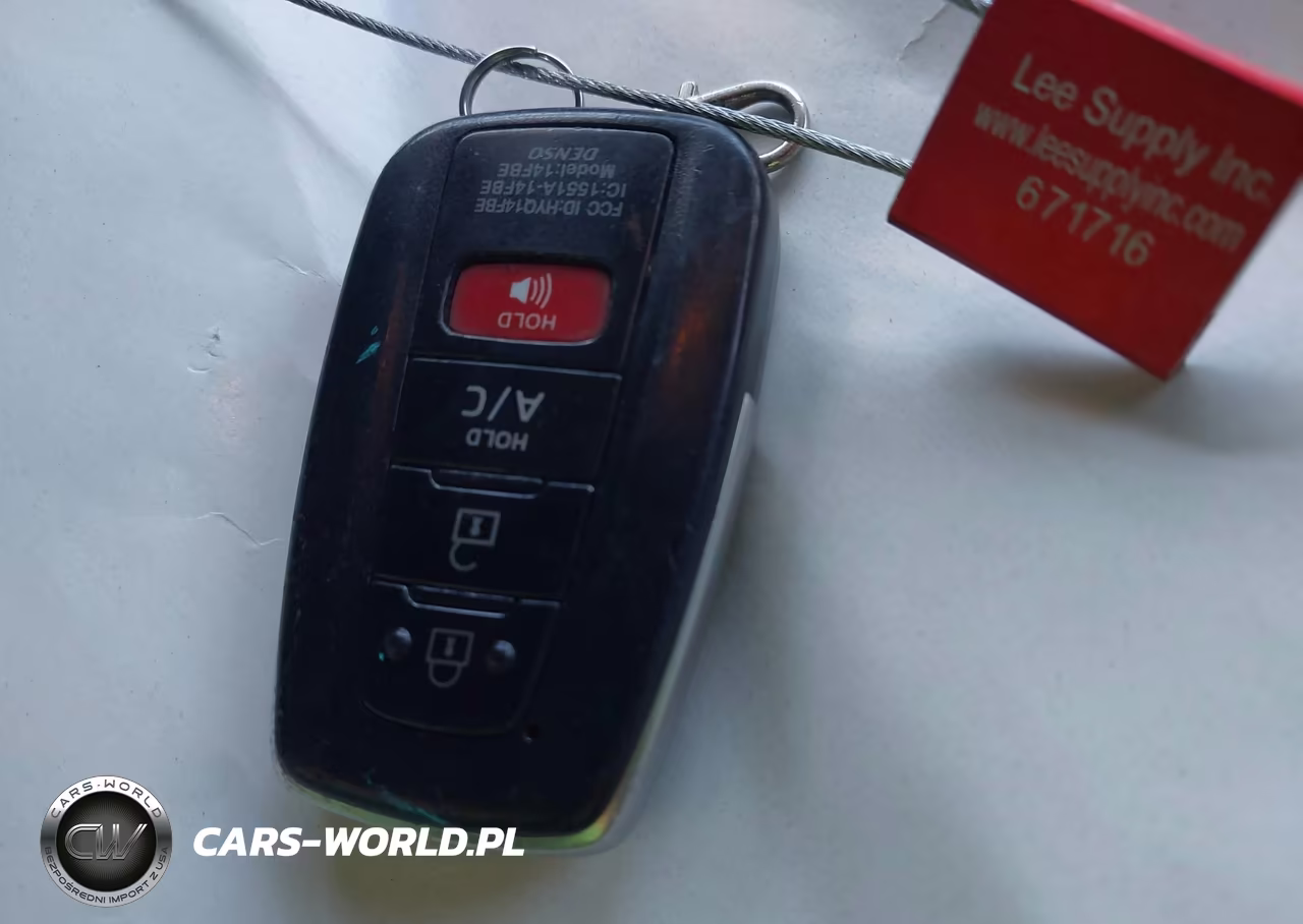 2019 Toyota Prius Prime Premium VIN:JTDKARFP0K3117397 - 11