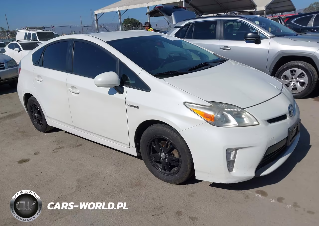 2015 Toyota Prius Two