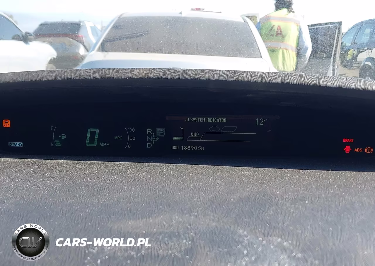 2015 Toyota Prius Two VIN:JTDKN3DU1F1997814 - 7