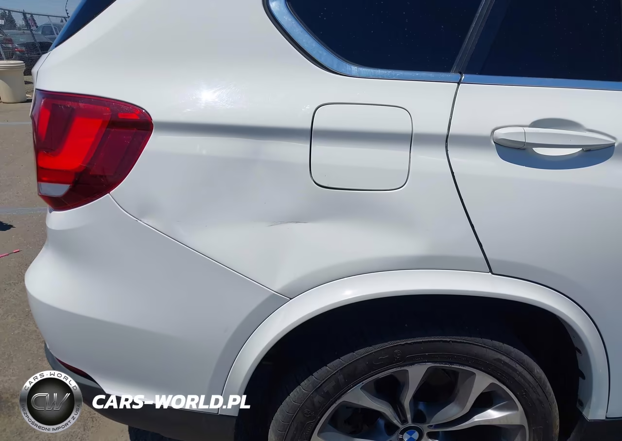 2016 BMW X5 xDrive35I VIN:5UXKR0C59G0P30035 - 17
