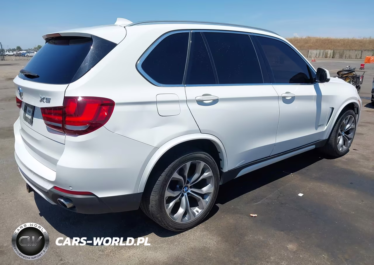 2016 BMW X5 xDrive35I VIN:5UXKR0C59G0P30035 - 4
