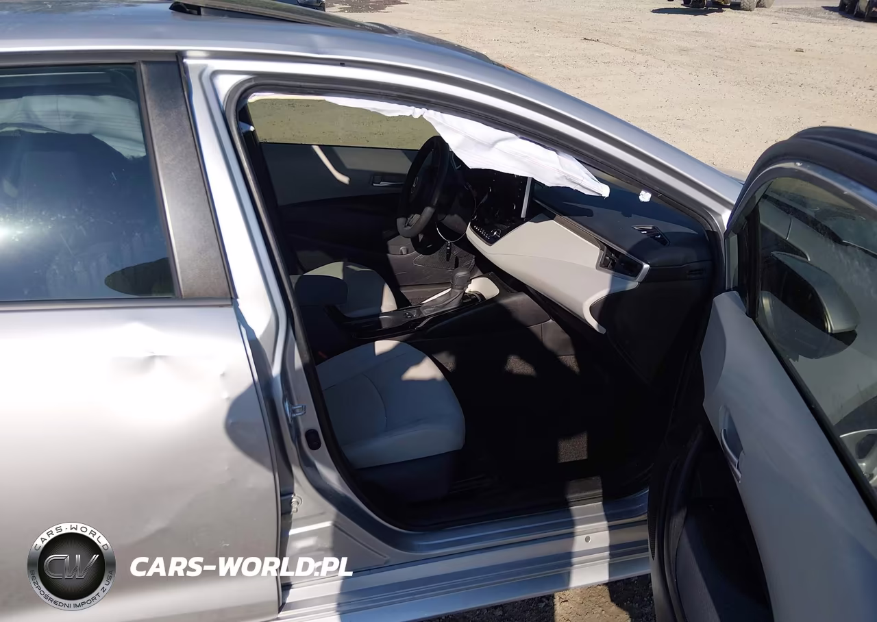 2020 Toyota Corolla Le VIN:JTDHPRAE5LJ041462 - 5