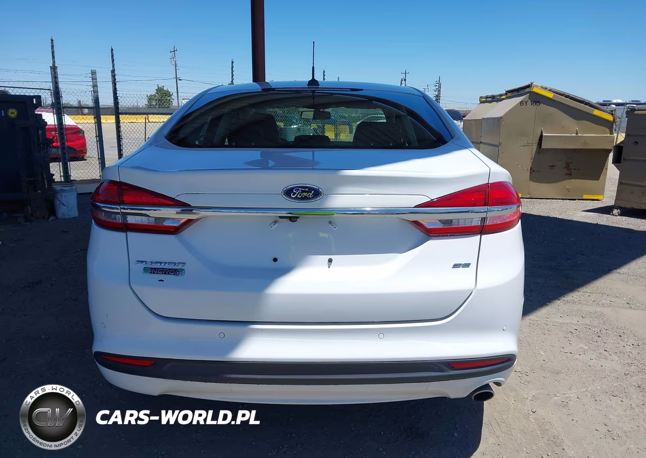 2018 Ford Fusion Energi Se Luxury VIN:3FA6P0PU6JR273627 - 17