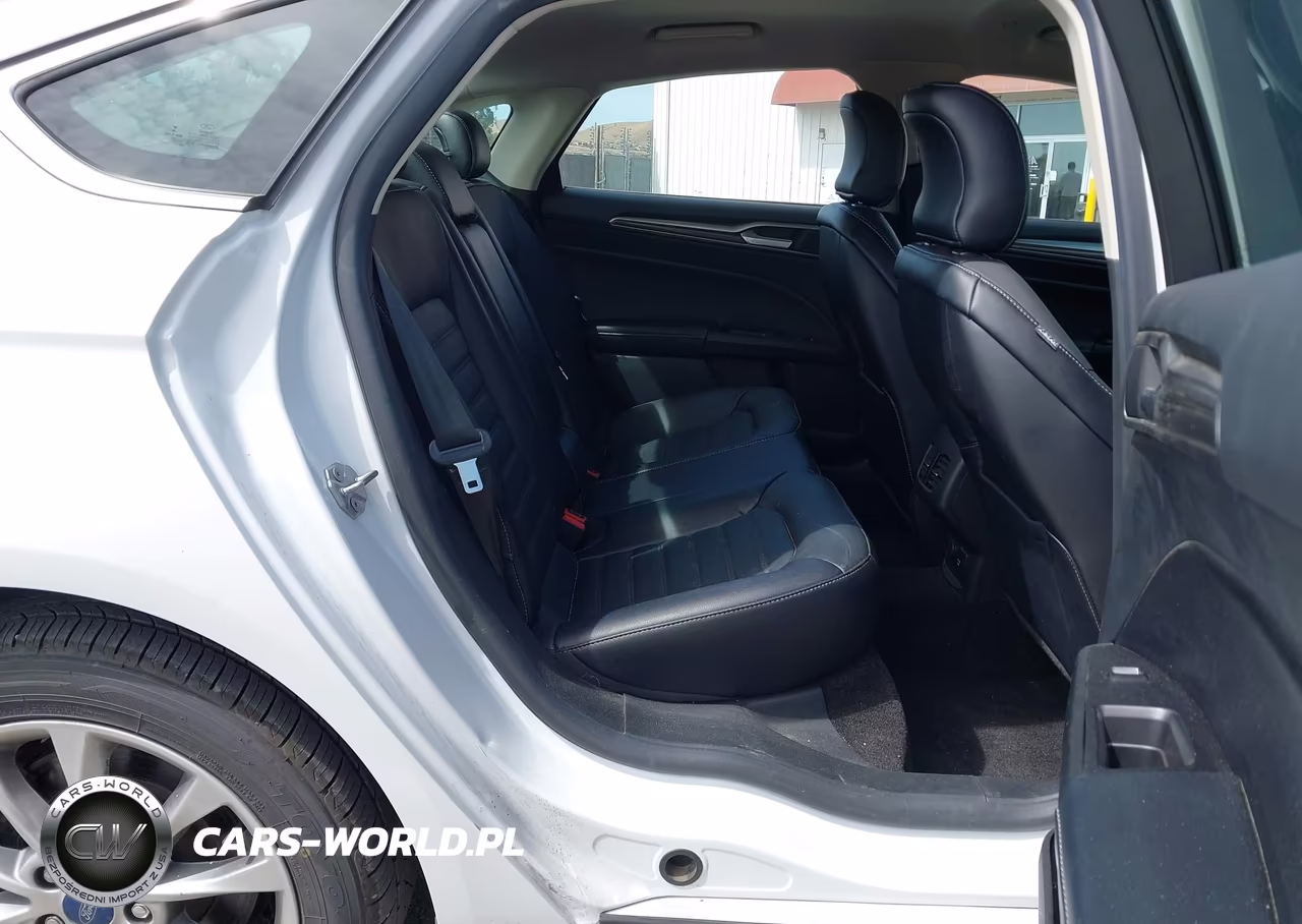 2018 Ford Fusion Energi Se Luxury VIN:3FA6P0PU6JR273627 - 8