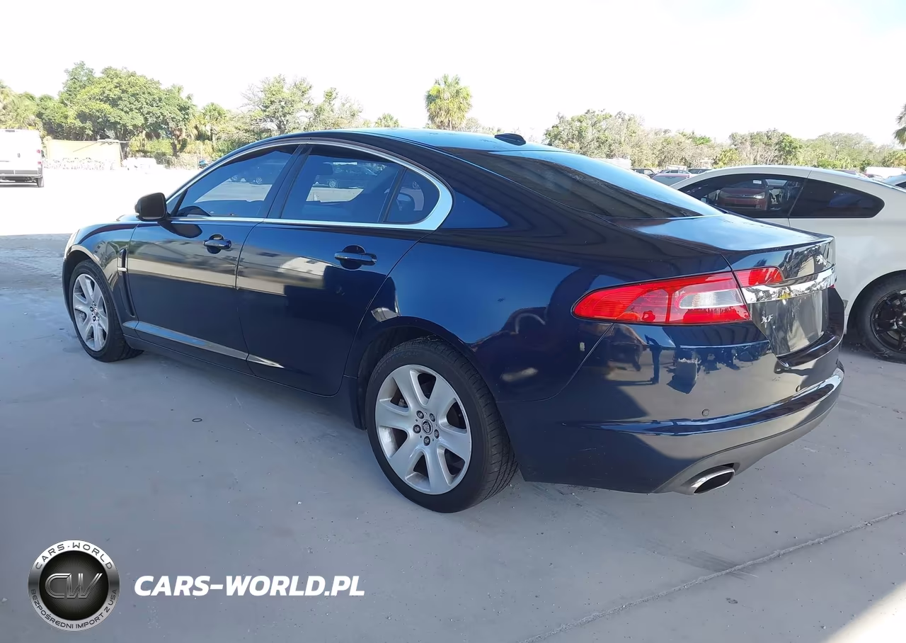 2010 Jaguar Xf VIN:SAJWA0FA2AHR52851 - 3