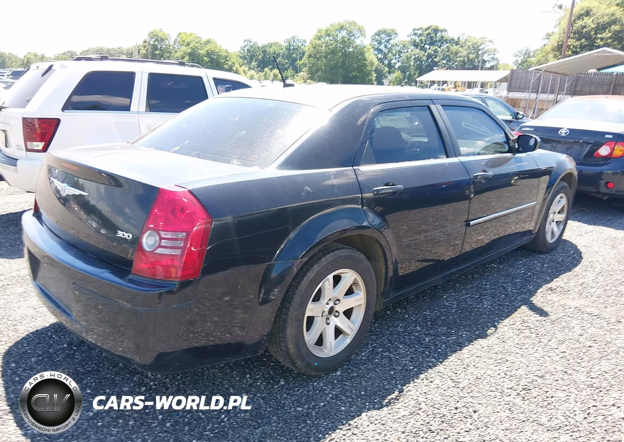2008 Chrysler 300 Lx VIN:2C3KA43R98H192408 - 4