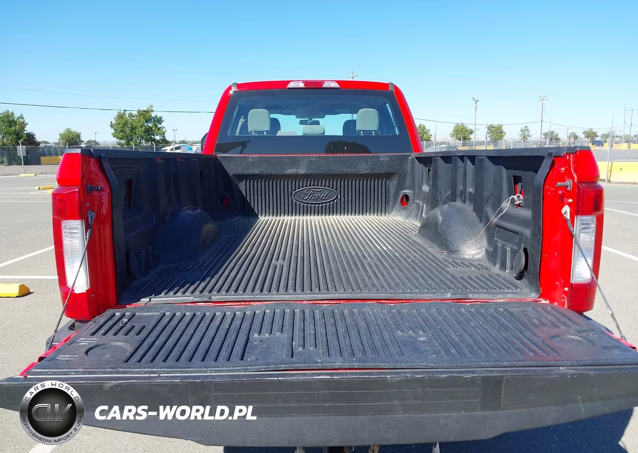 2018 Ford F-250 Xl VIN:1FT7W2B62JEC48720 - 12
