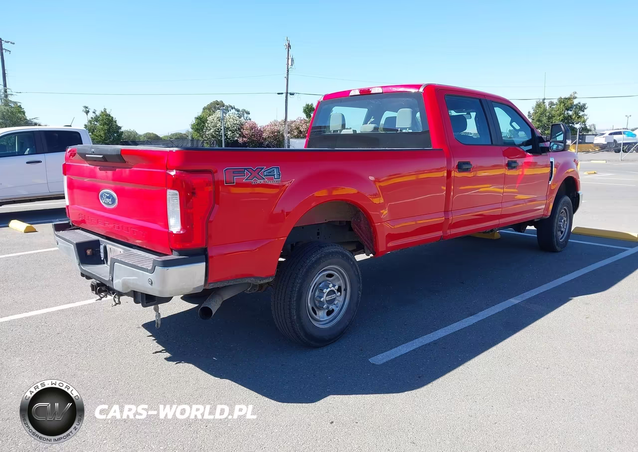 2018 Ford F-250 Xl VIN:1FT7W2B62JEC48720 - 4