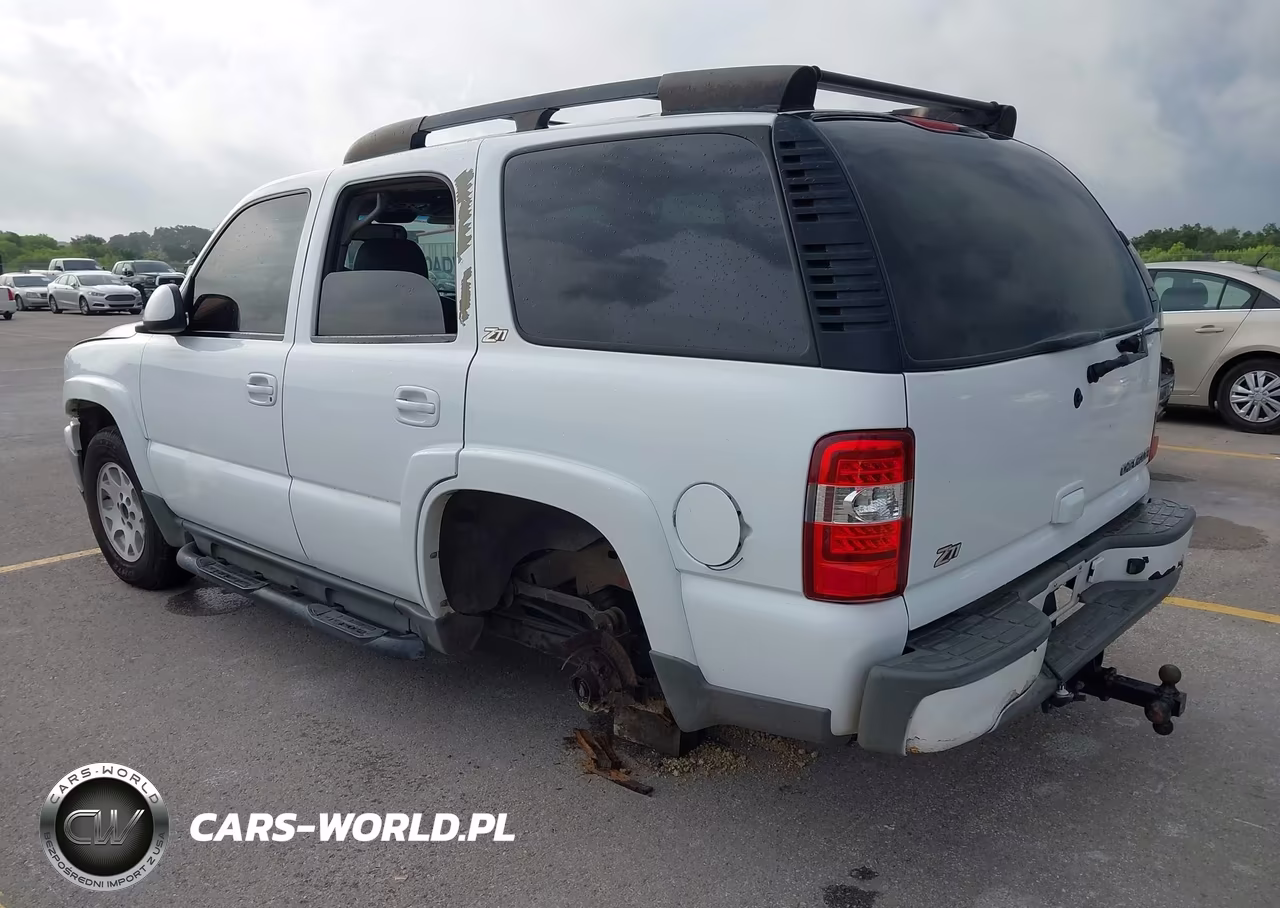 2003 Chevrolet Tahoe Z71 VIN:1GNEK13T23R207900 - 3
