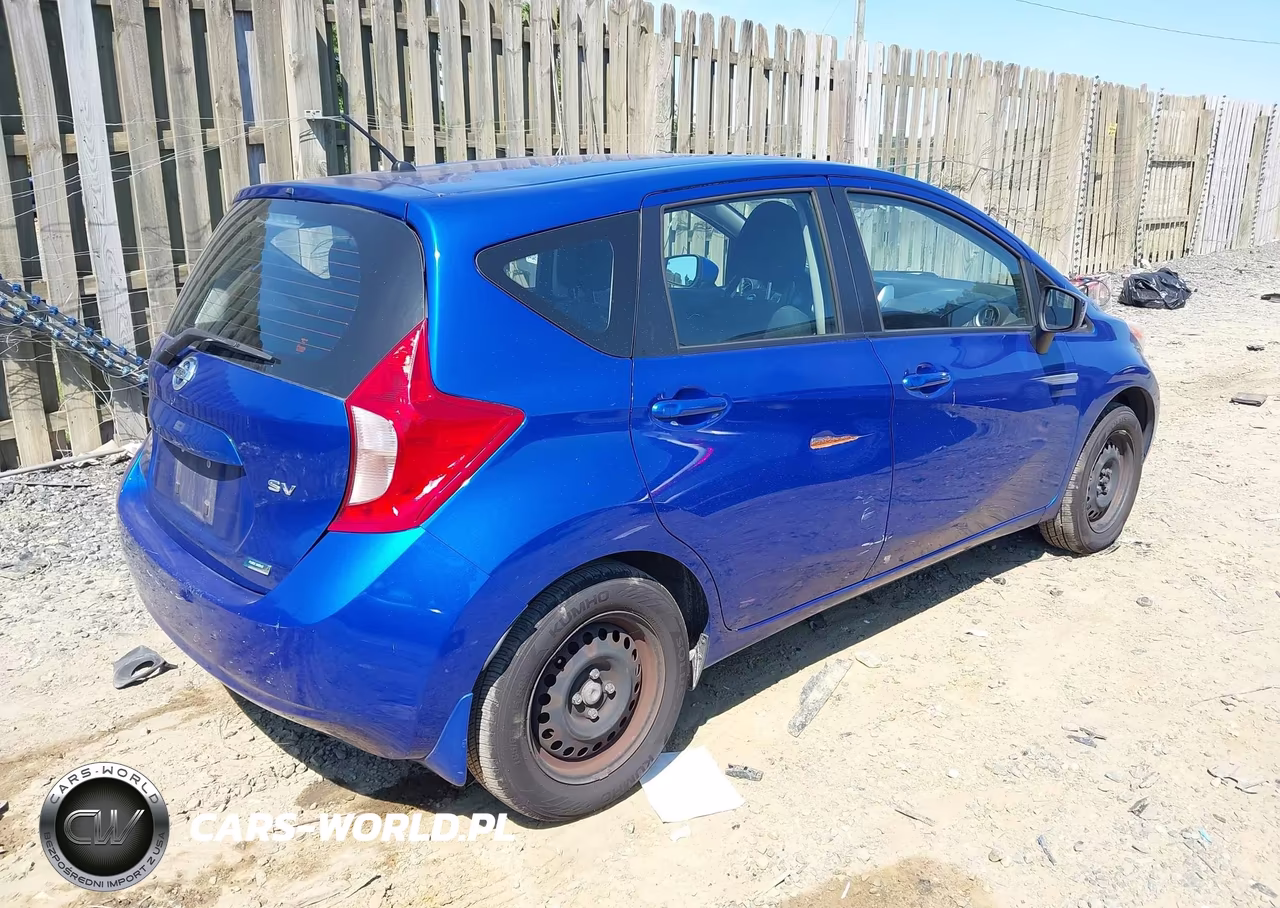 2015 Nissan Versa Note S (Sr)-S Plus-Sl-Sr-Sv VIN:3N1CE2CP8FL424351 - 4