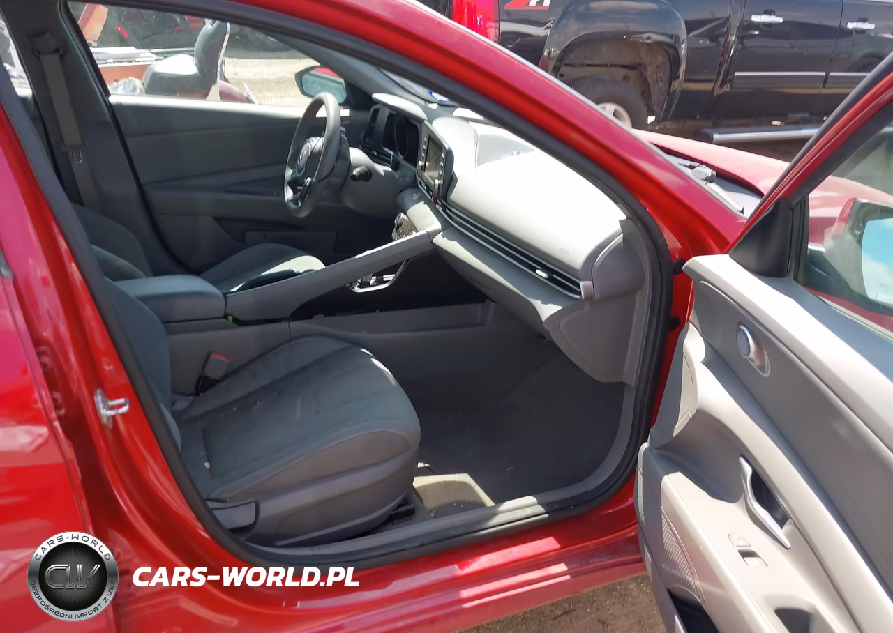 2022 Hyundai Elantra Sel VIN:5NPLM4AG8NH081845 - 5
