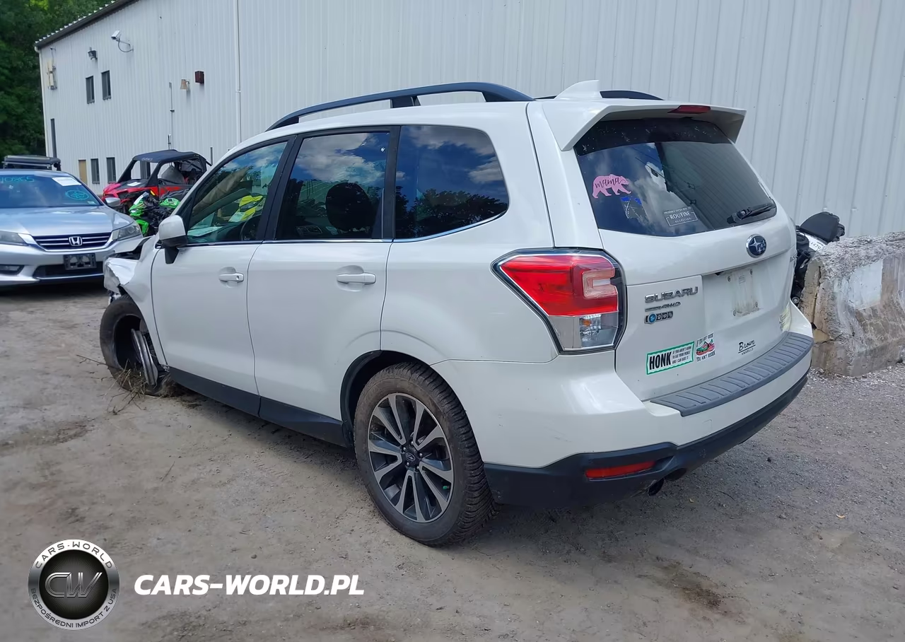 2018 Subaru Forester 2.0Xt Premium VIN:JF2SJGEC6JH567156 - 3