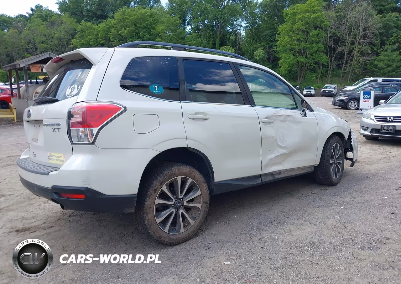 2018 Subaru Forester 2.0Xt Premium VIN:JF2SJGEC6JH567156 - 4