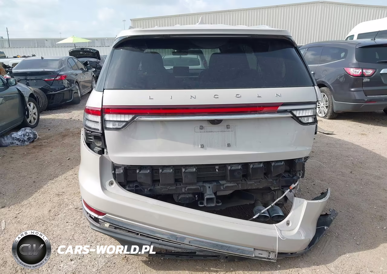 2020 Lincoln Aviator Reserve VIN:5LM5J7XC6LGL19967 - 17