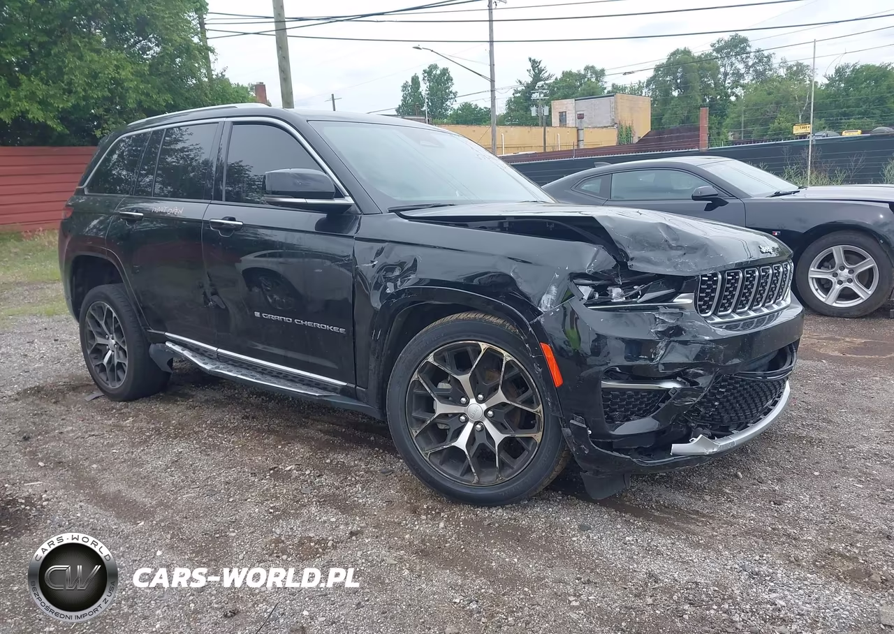2023 Jeep Grand Cherokee Summit Reserve 4X4 – zdjęcie 1 z 15