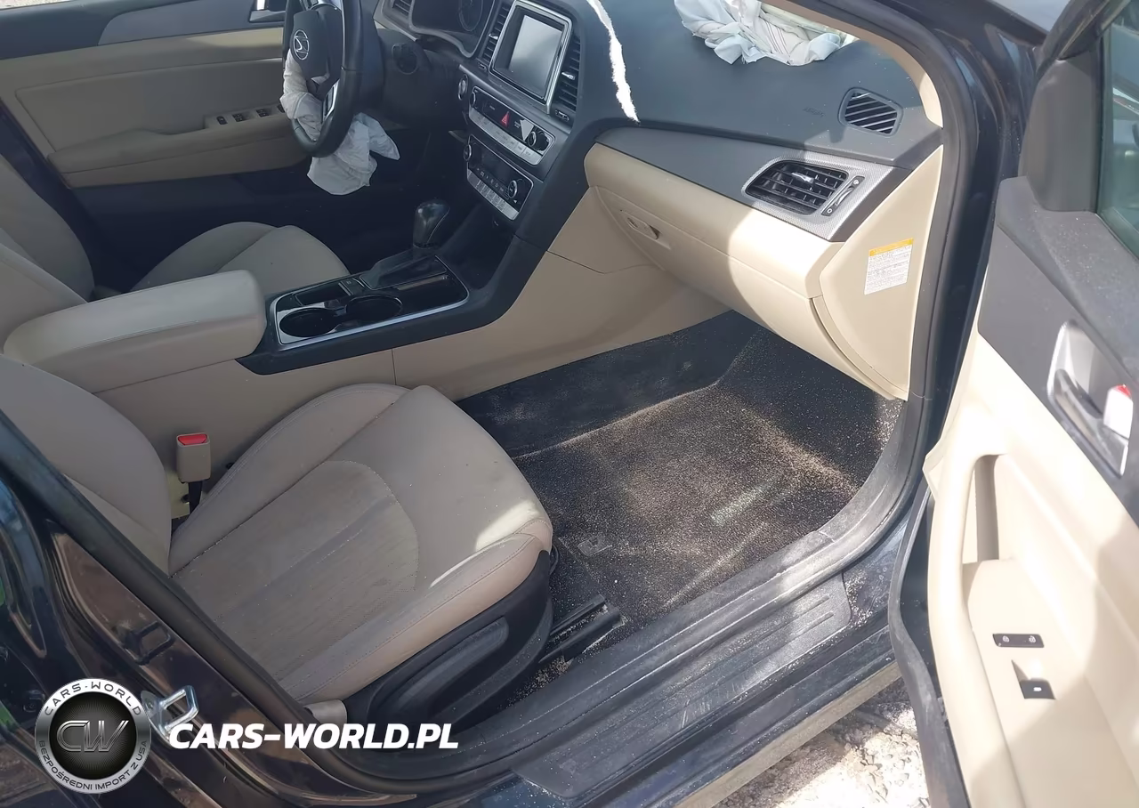 2018 Hyundai Sonata Hybrid Se VIN:KMHE24L39JA079835 - 5